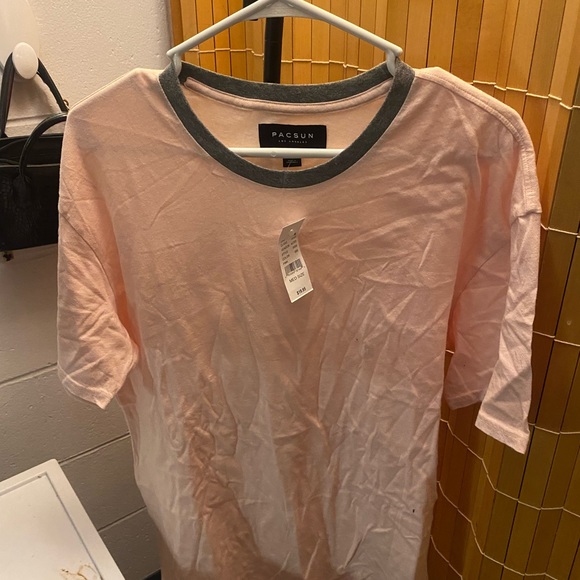 Nwt bundle of 3 three shirts pacsun - Picture 2 of 4